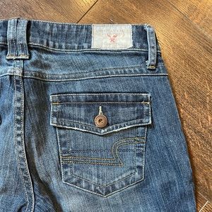 Women’s AMERICAN EAGLE capri jeans size 6